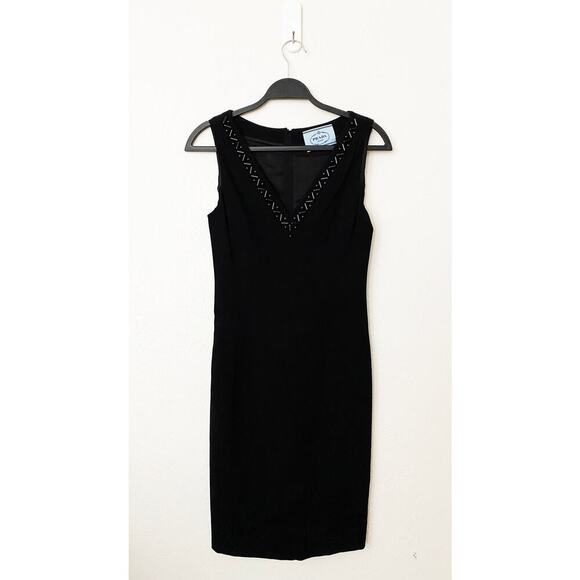 Prada Women's Black Sleeveless Beaded V Neck Sheath Dress Stretch Cocktail Wool - Picture 3 of 8